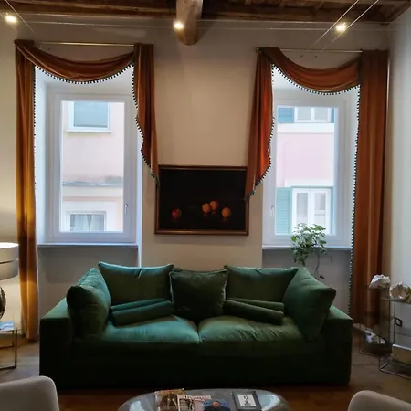 Fontana Di Trevi Roma Luxury Suite Exterior photo