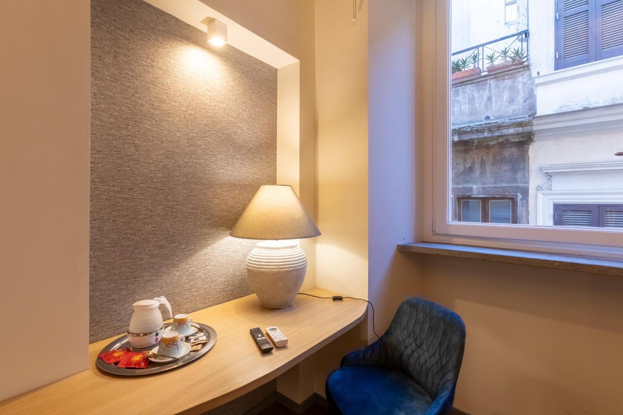 Fontana Di Trevi Luxury Guest house