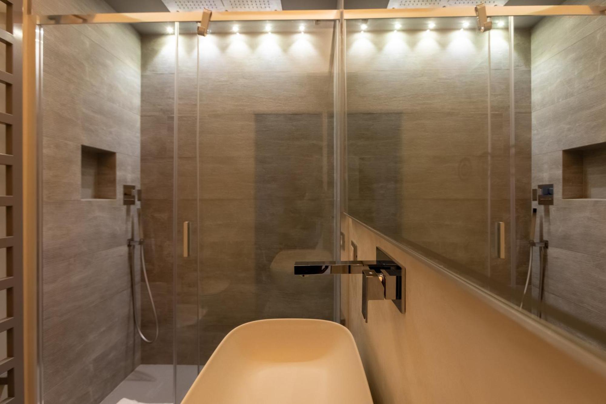 Fontana Di Trevi Luxury Guest house *